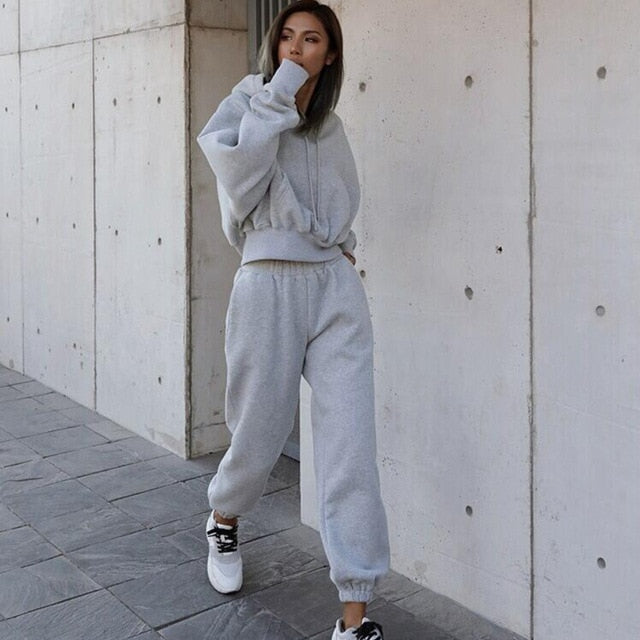 Women Warm Hoodie and Pants Set vampyy.shop