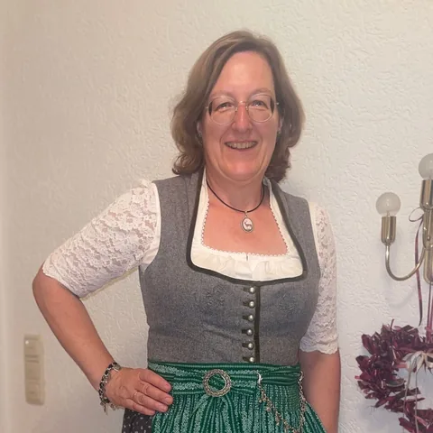 Elfriede Krä